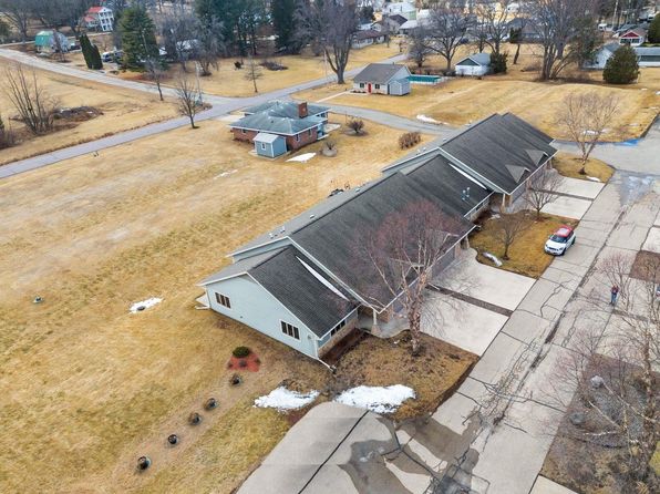 178 East Front Street #44, Marquette, WI 53947