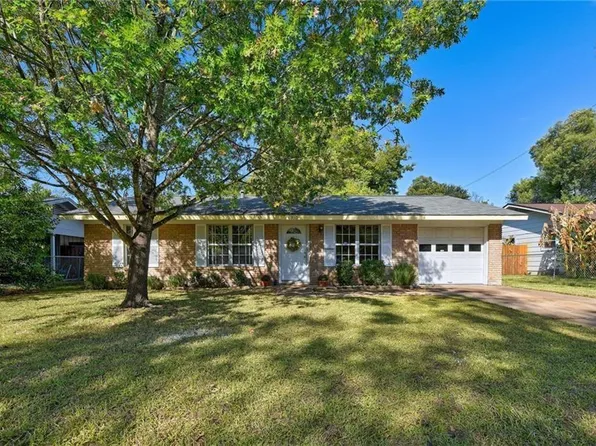 8310 Weyburn Dr, Austin, TX 78757