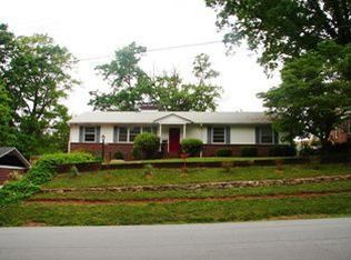 237 Lowndes Ave, Greenville, SC 29607