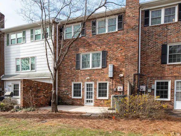 2511 Patriot Way Unit B, Greensboro, NC 27408