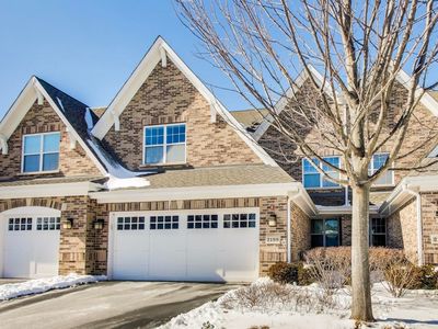 2199 Washington Dr, Northbrook, IL, 60062