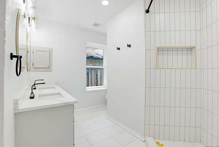 8114 Forest Bow — Photo 15