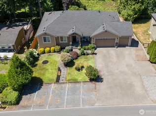 22824 35th Ave W, Lynnwood, WA 98036