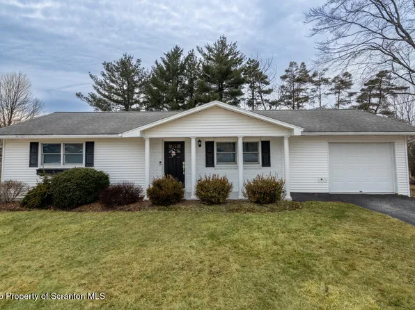 1001 Longview Ter, Clarks Summit, PA 18411