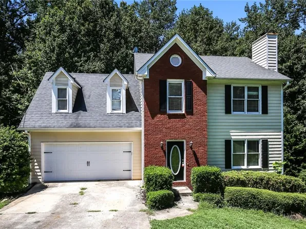 5697 Frontier Walk Ln, Buford, GA 30518