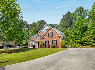 7145 Glen Cove Ln, Stone Mountain, GA 30087