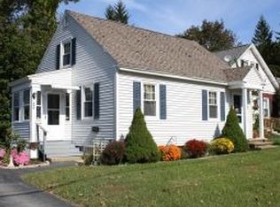 446 Vinton St, Manchester, NH 03103