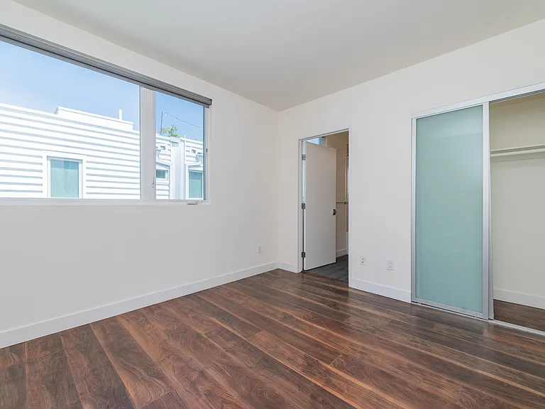6016 W Beachwood Ln — Photo 39