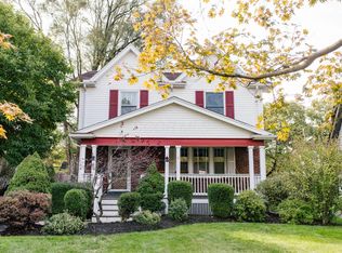 87 E Torrence Rd, Columbus, OH 43214