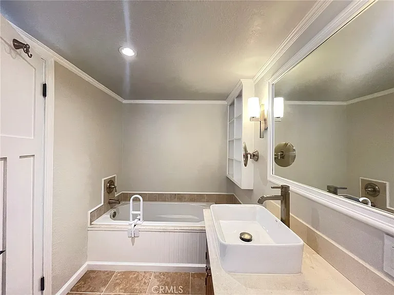 401 E State St #210 — Photo 10