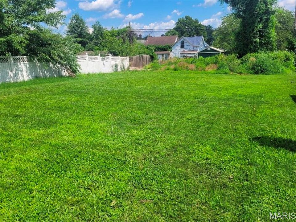 2nd image of 908 Wachtel Ave