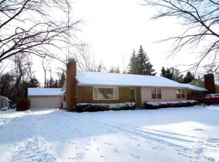 498 Highland Ct, Fond Du Lac, WI 54935