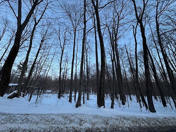 5th image of 184 Hoadley Hill Rd