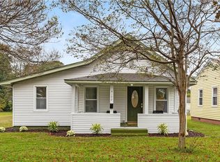 4102 1st St, Chesapeake, VA 23324