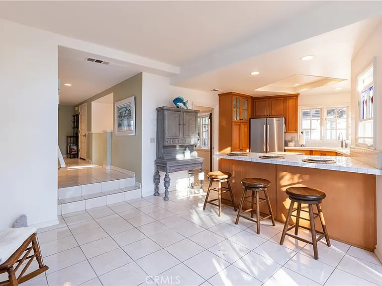 24421 Santa Clara Ave — Photo 5