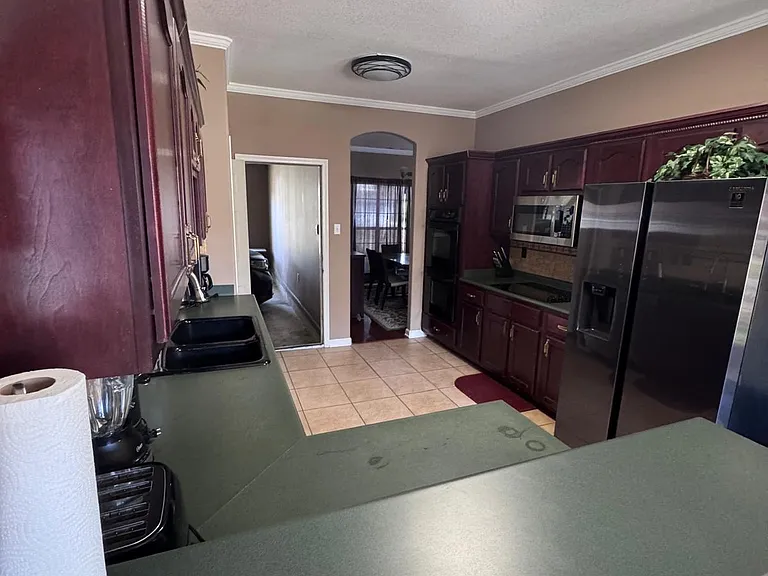 1573 Siskin Dr — Photo 10