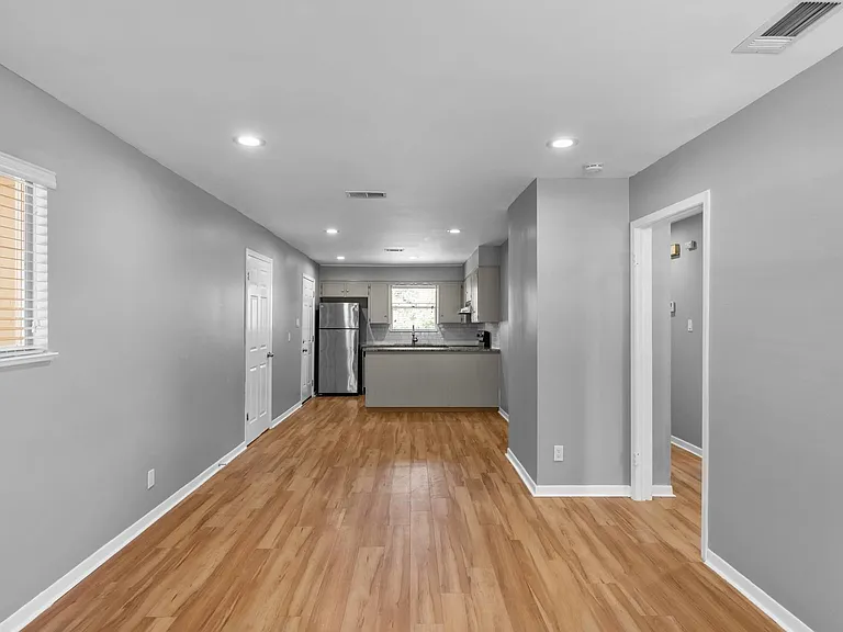 2205 Lanier Dr #B — Photo 3