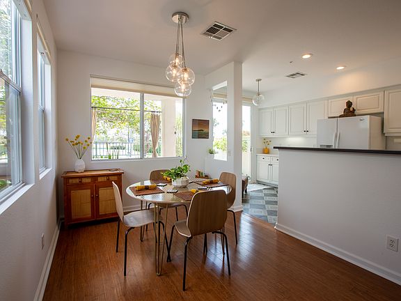 2nd image of 593 Sweet Pea Pl