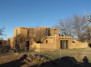 28 Terrace Farm Rd, Espanola, NM 87532