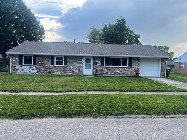 2369 Broadmoor Dr, Dayton, OH 45419