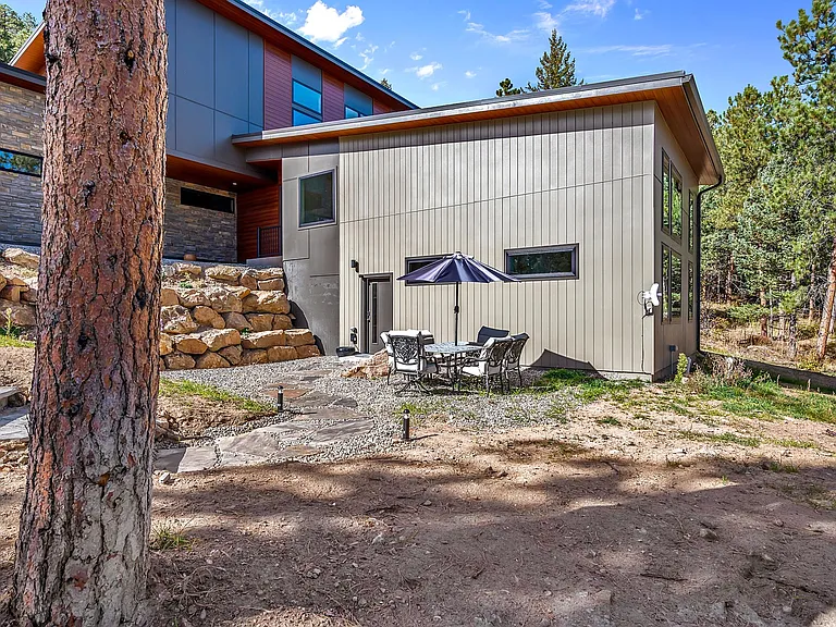 8213 Stags Leap Trl — Photo 20