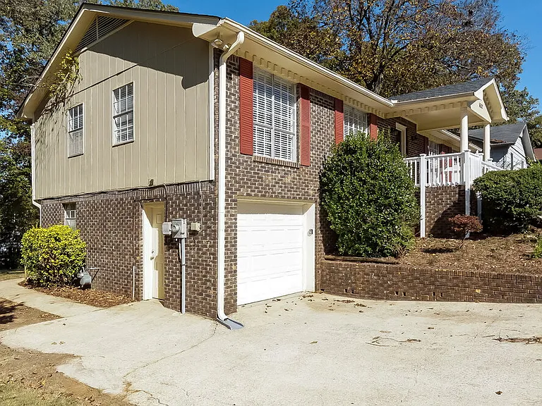 1632 Maralyn Dr — Photo 4