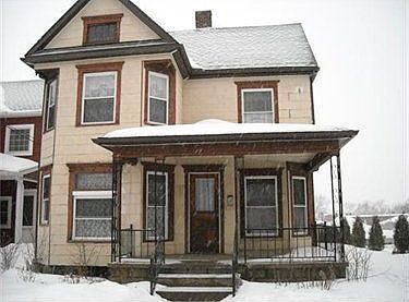1st image of 660 E 21st St