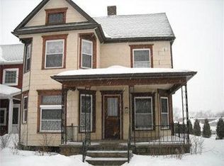 660 E 21st St, Erie, PA 16503