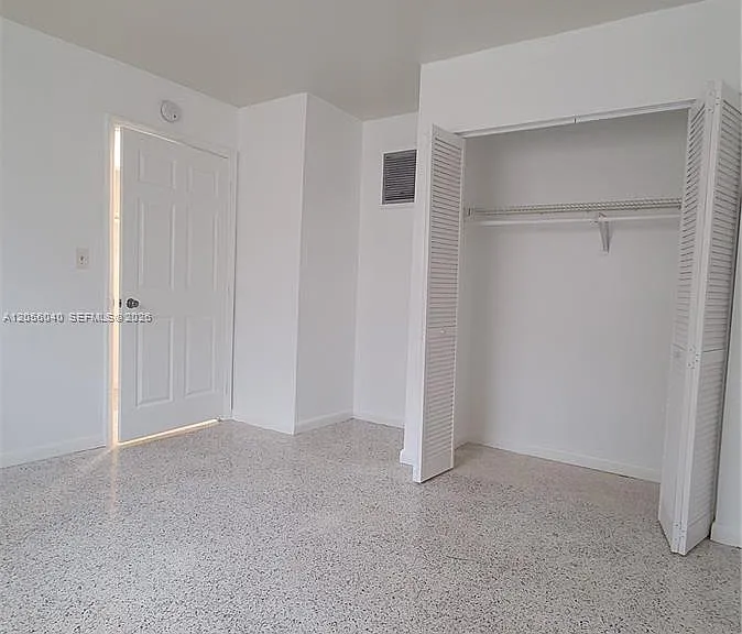 34 E 21st St #19 — Photo 11