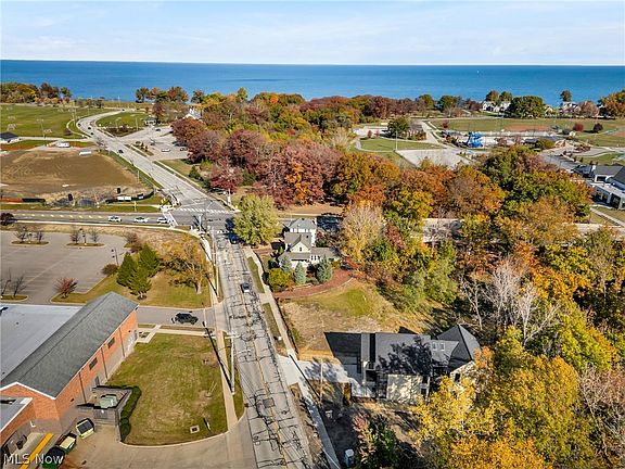 5th image of 477 Cahoon Rd