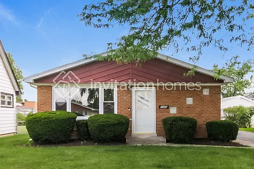 5846 W 81st Pl Photo 1