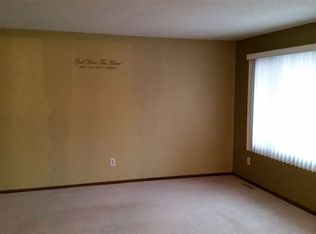 3705 W Princeton Ave, Bismarck, ND 58504