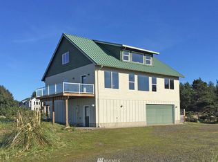 1108 W 145th Pl, Long Beach, WA