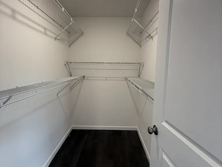 207 Redwood Ave #301 — Photo 21