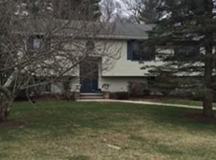 9 Marshall Ln, North Easton, MA 02356