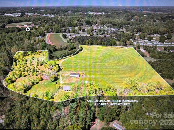 125 Lakeview Dr, Shelby, NC 28152