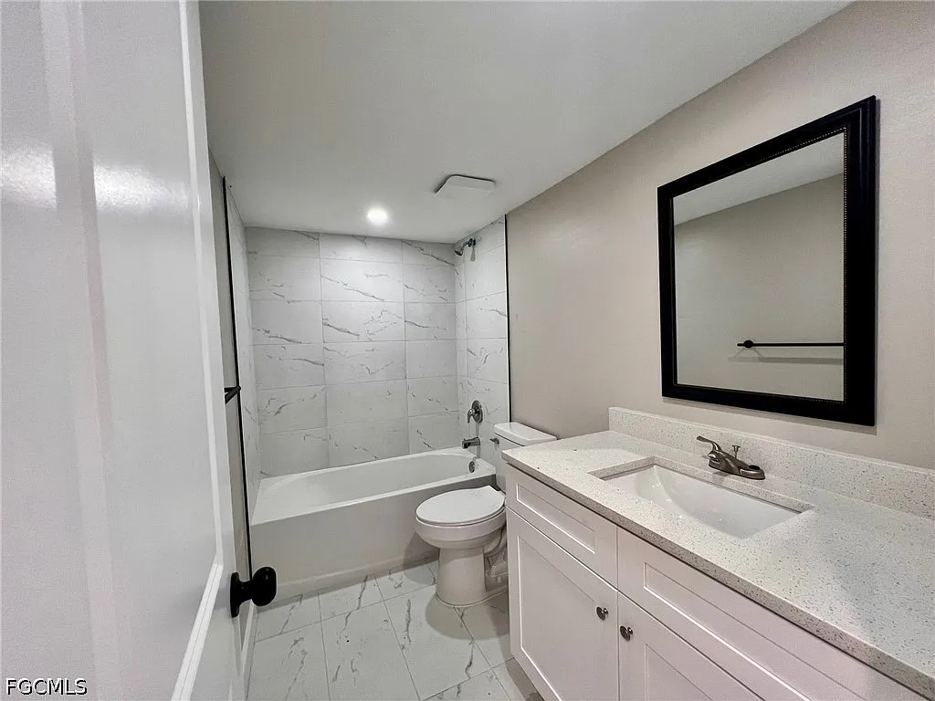 2 bed, 2.0 bath, 1270 sqft, $1,500 — Photo 4