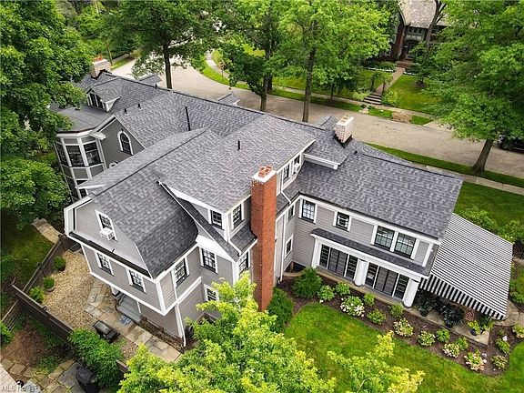 4th image of 2114 Elandon Dr