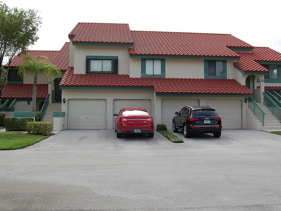 1st image of 23 Lexington Ln W APT C