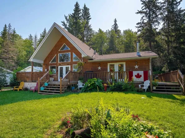 130 Lakeshore Dr, Sandy Beach, AB T0E 1V6