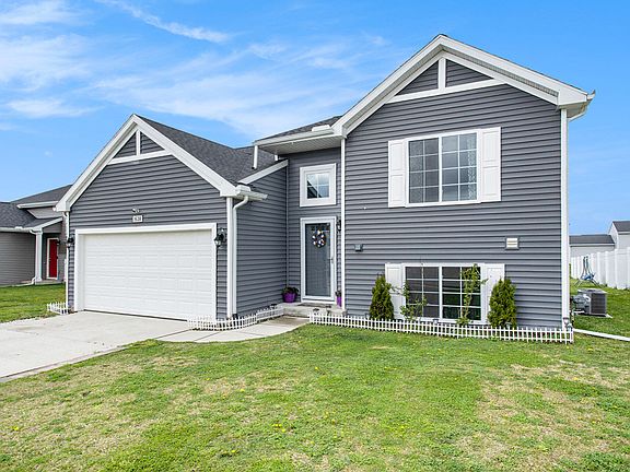 3rd image of 1630 Tea Pond Ct