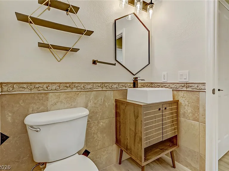 11223 Tribiani Ave — Photo 22