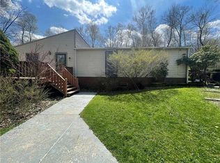 111 Stahlman Ln, Slippery Rock, PA 16057