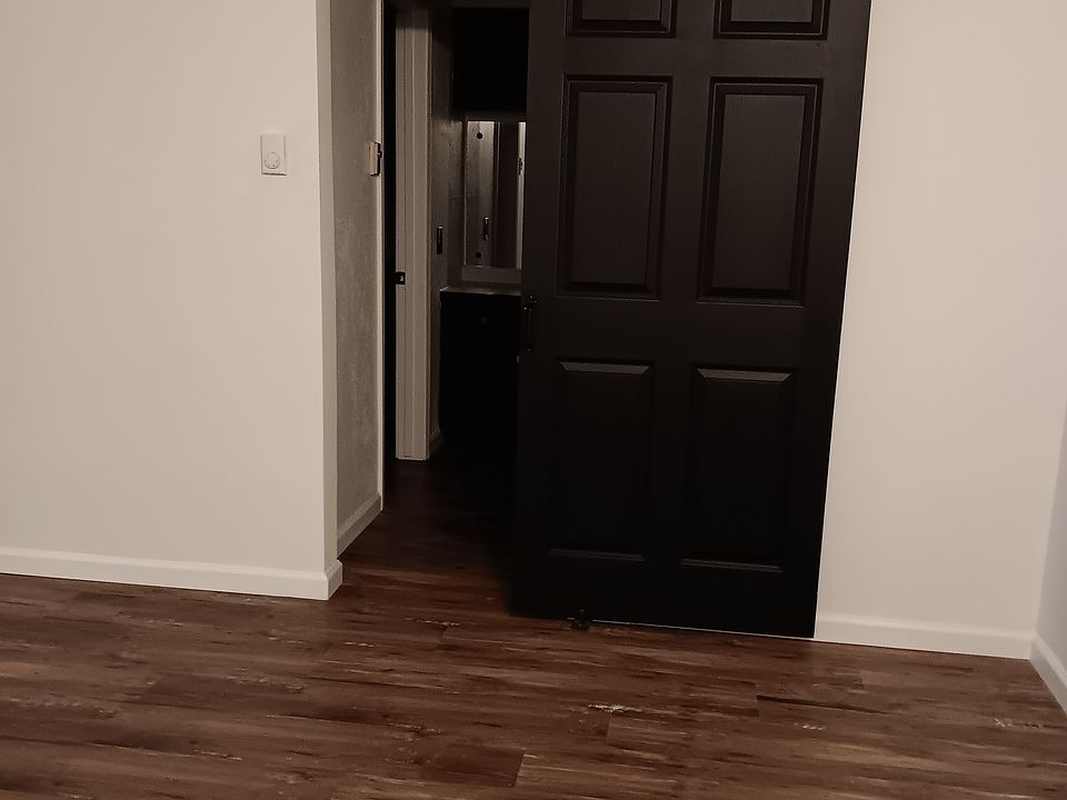 1st image of 7422 Hazelcrest Dr APT C