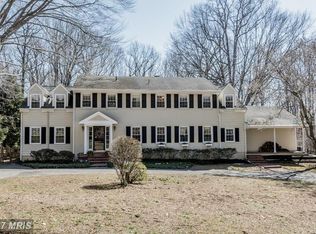 13602 Royal Crest Rd, Phoenix, MD 21131