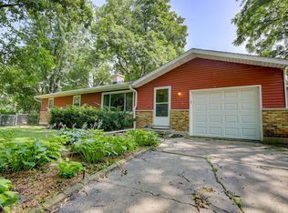 1718 Weber Dr, Madison, WI 53713