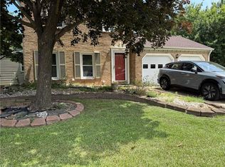 1092 Red Mill Blvd, Virginia Beach, VA 23454