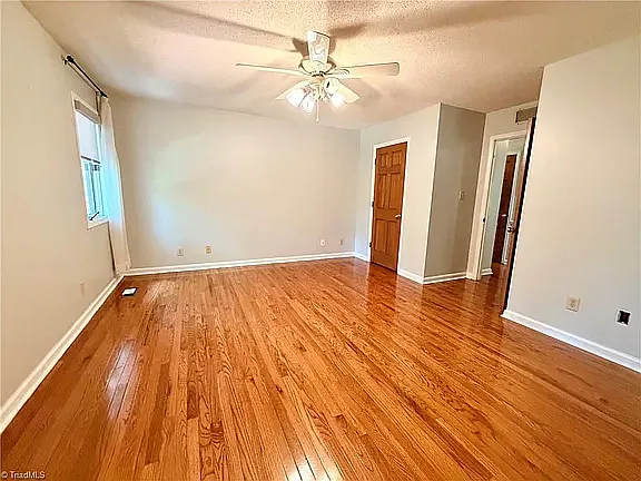 6907 Ridge Haven Rd — Photo 13