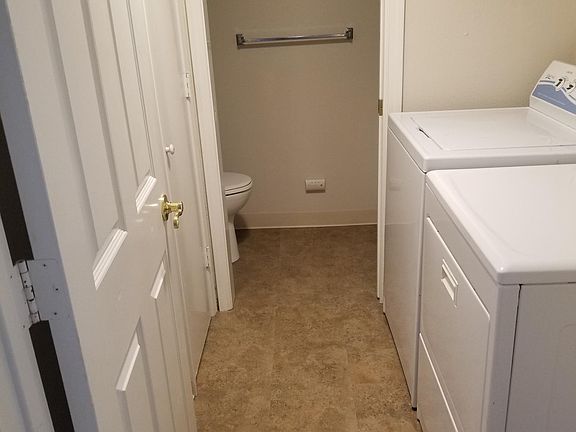 5th image of 152 Huntley Ave