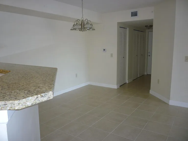 4211 San Marino Blvd #201 — Photo 6